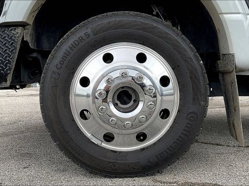 Used 2025 Ford F450 Platinum AWD/4WD image 30