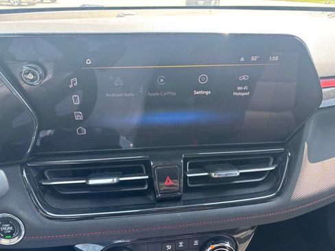 Used 2025 Chevrolet TrailBlazer RS w/ Driver Confidence Package AWD/4WD image 15