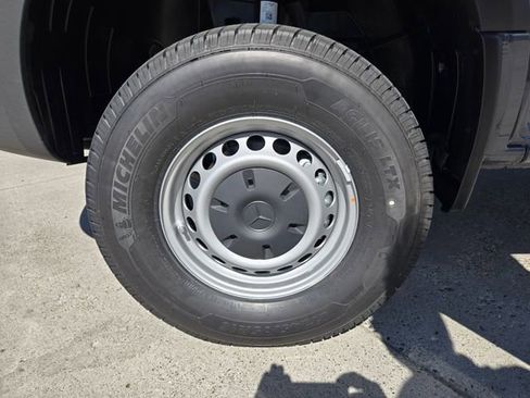 New 2026 Mercedes-Benz Sprinter 2500 image 7