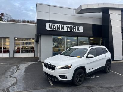 Used 2019 Jeep Cherokee Latitude Plus