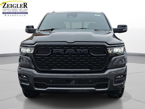 New 2026 RAM 1500 4x4 Crew Cab image 2