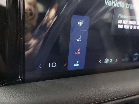 New 2026 Lincoln Aviator AWD w/ Jet Appearance Package image 7