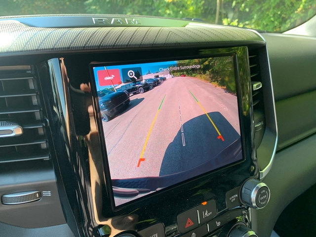 New 2026 RAM 1500 4x4 Crew Cab image 21