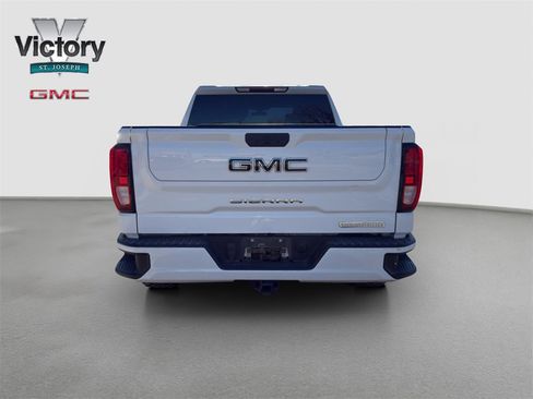 Used 2021 GMC Sierra 1500 Elevation image 13