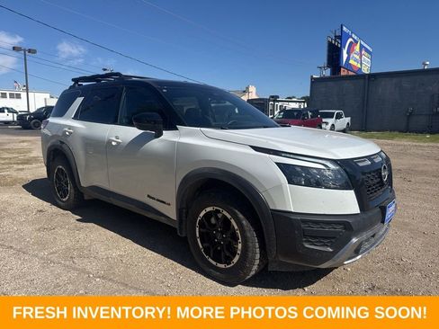 Used 2025 Nissan Pathfinder Rock Creek AWD/4WD image 1