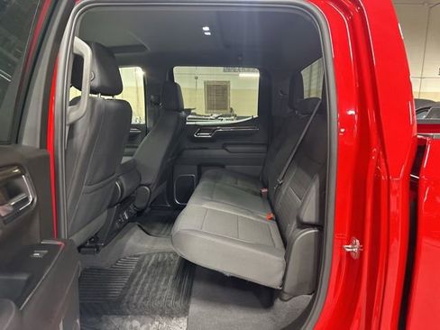 Used 2024 Chevrolet Silverado 1500 LT image 37