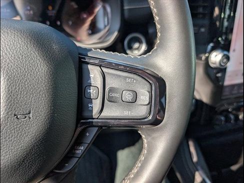 Used 2025 RAM 1500 Limited image 9