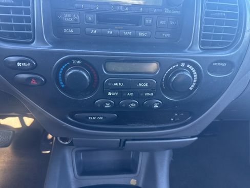 Used 2004 Toyota Sequoia SR5 image 5