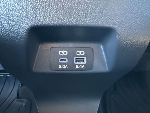 Certified 2024 Subaru Crosstrek 2.0i Premium image 18