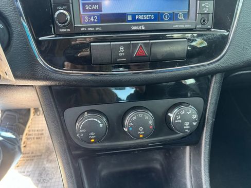 Used 2014 Chrysler 200 Touring w/ 200 S Group image 17