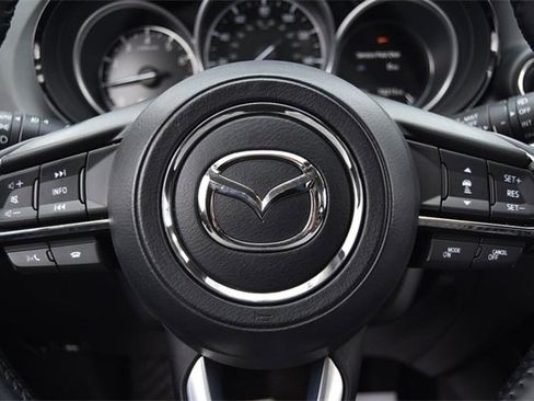 Used 2023 MAZDA CX-9 Touring image 18