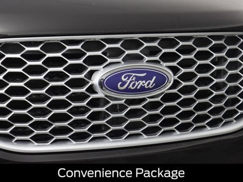 Certified 2024 Ford Edge SEL w/ Convenience Package AWD/4WD image 15