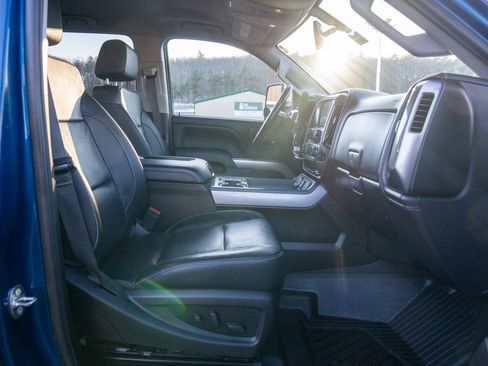 Used 2019 Chevrolet Silverado 2500 LTZ w/ Duramax Plus Package image 12