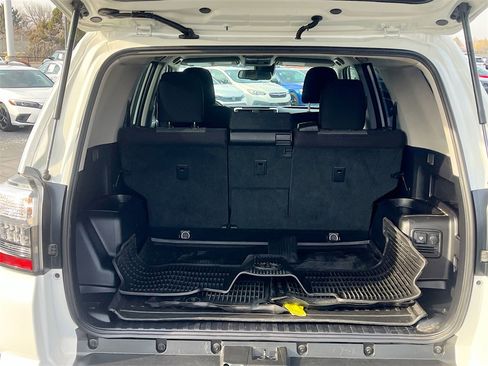 Used 2023 Toyota 4Runner SR5 image 26