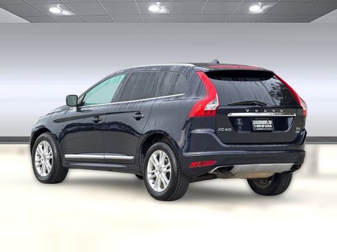 Used 2016 Volvo XC60 T5 Premier image 3
