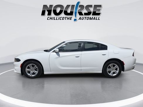 Used 2022 Dodge Charger SXT RWD image 5