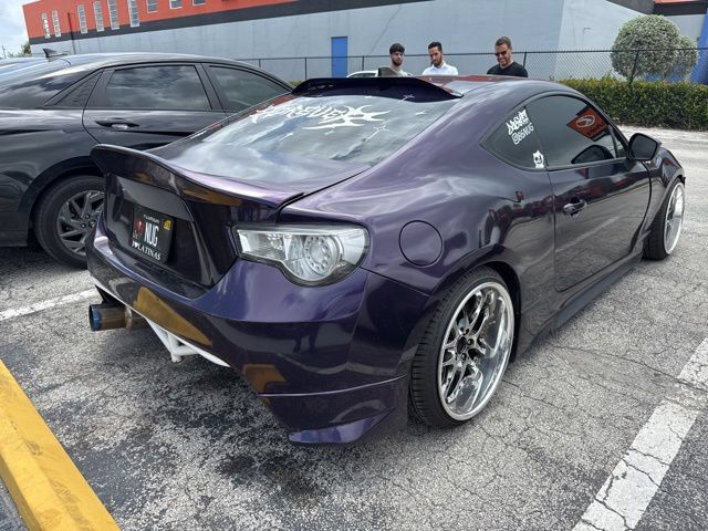 Used 2014 Scion FR-S RWD image 5