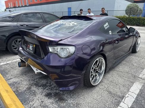 Used 2014 Scion FR-S RWD image 5