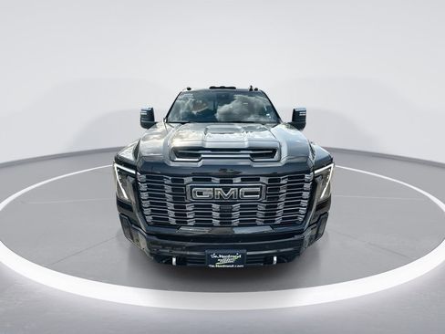 New 2026 GMC Sierra 2500 Denali Ultimate image 3