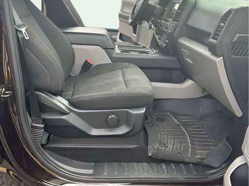 Used 2018 Ford F150 XL w/ Equipment Group 101A Mid AWD/4WD image 20