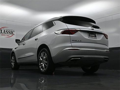 Used 2023 Buick Enclave Premium w/ Experience Buick Package image 23
