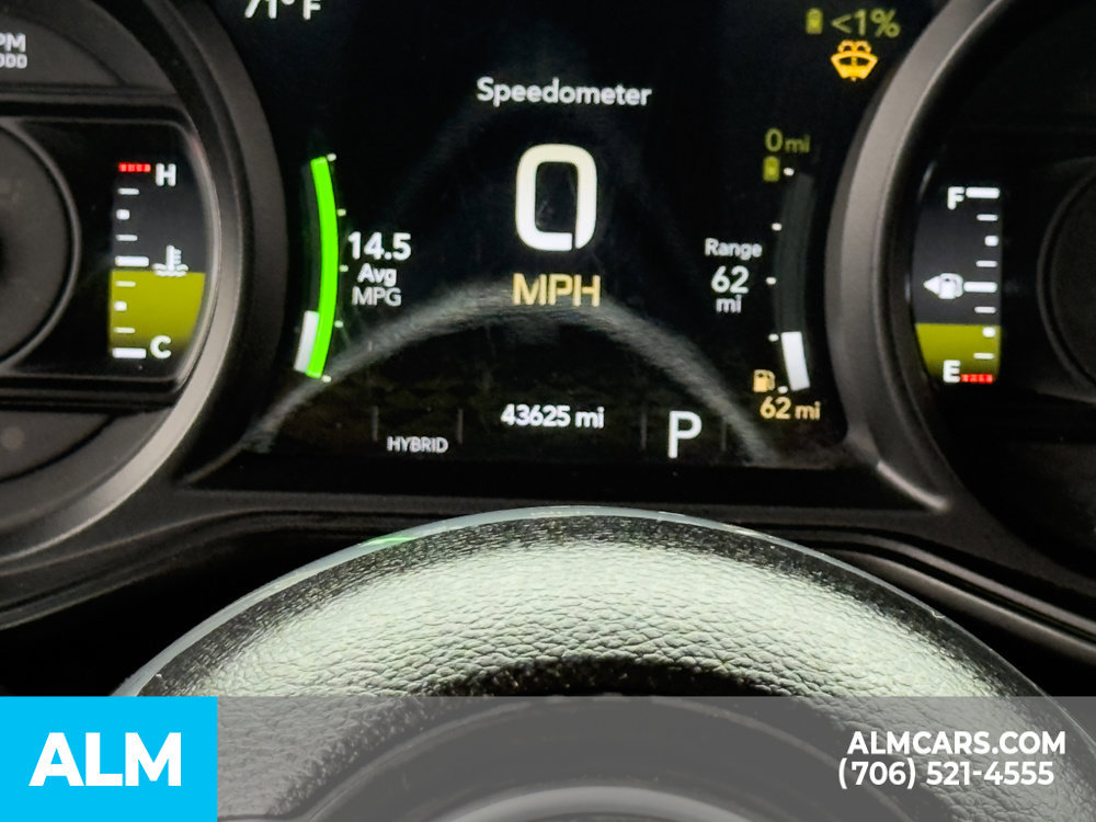 Used 2024 Jeep Wrangler Unlimited Sahara AWD/4WD image 24