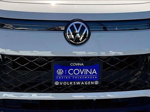 New 2026 Volkswagen Tiguan SE R-Line image 31