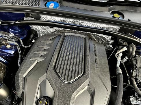 Used 2025 Porsche Macan image 34