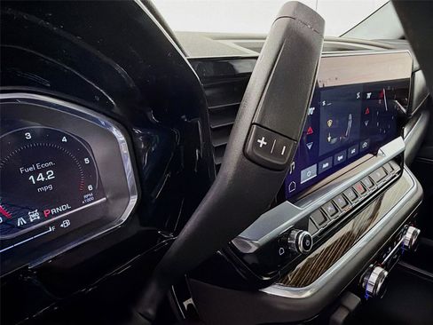 Used 2024 GMC Sierra 1500 Elevation image 17