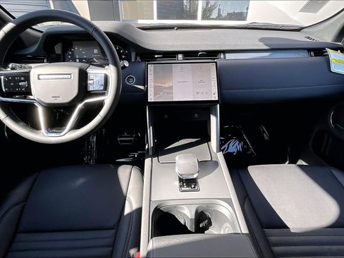 New 2026 Land Rover Discovery Sport Landmark AWD/4WD image 5