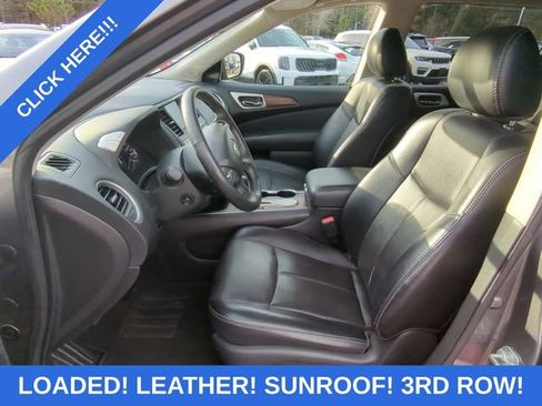 Used 2019 Nissan Pathfinder Platinum w/ Cargo Package image 18