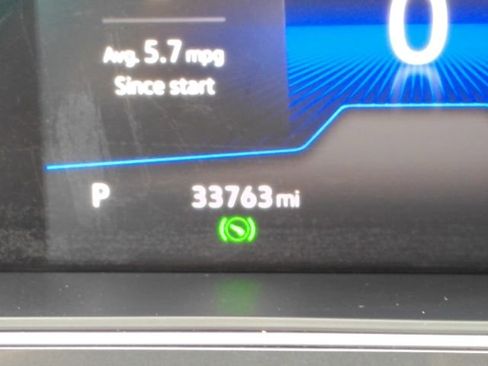 Used 2022 Volkswagen Tiguan S image 36