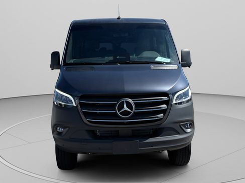 Used 2026 Mercedes-Benz Sprinter 2500 image 8