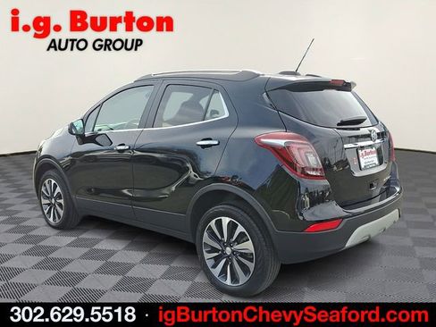 Used 2021 Buick Encore Preferred w/ Safety Package image 4