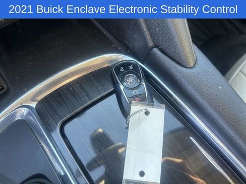 Used 2021 Buick Enclave Premium w/ Sun and Sites Package AWD/4WD image 30
