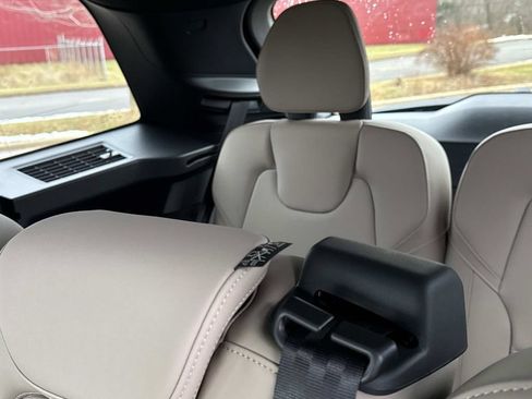 Used 2026 Volvo XC90 T8 Plus w/ Protection Package AWD/4WD image 16