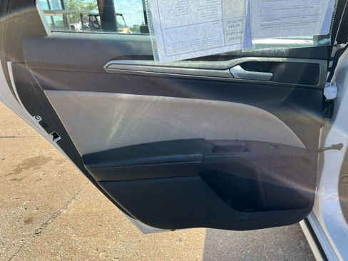 Used 2018 Ford Fusion S image 14