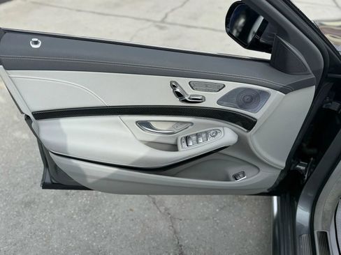 Used 2014 Mercedes-Benz S 63 AMG S 63 AMG 4MATIC Sedan 4D w/ Rear Seat Package image 18