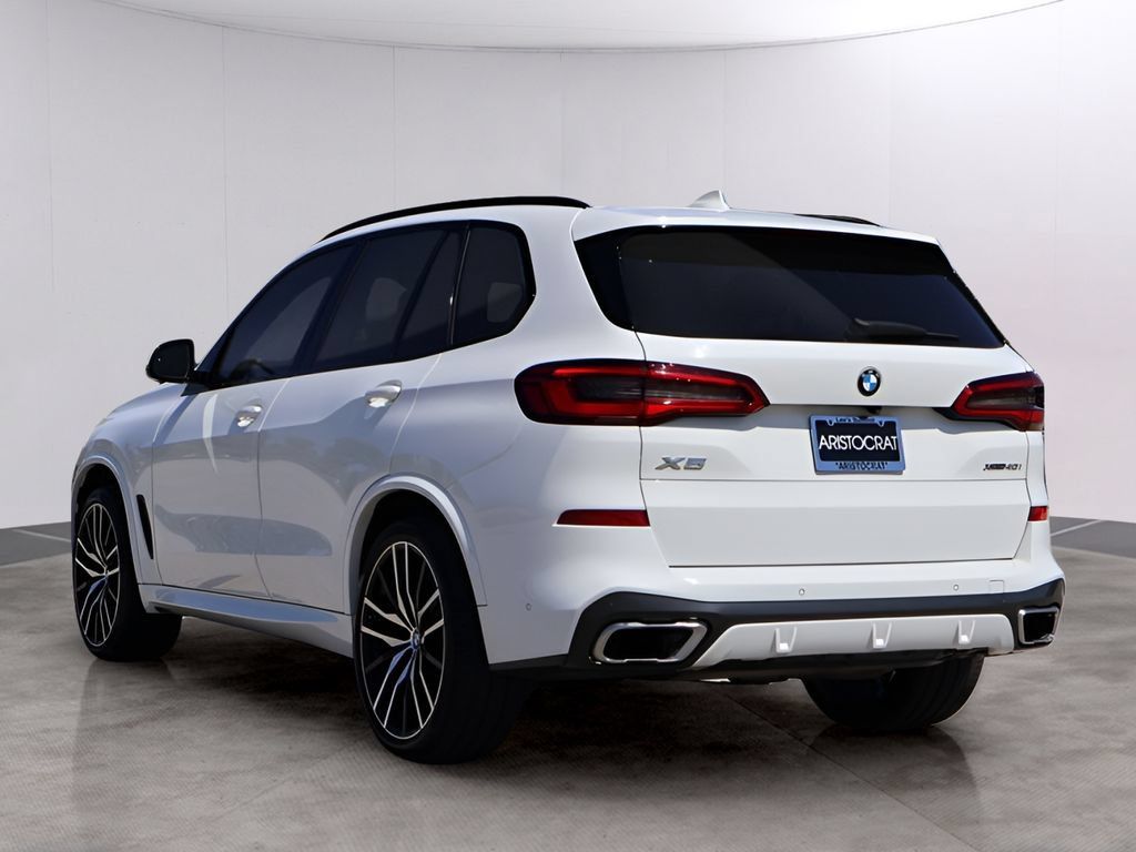 Used 2019 BMW X5 xDrive40i w/ M Sport Package AWD/4WD image 5