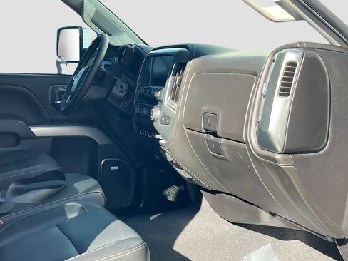 Used 2019 Chevrolet Silverado 2500 LTZ w/ Duramax Plus Package AWD/4WD image 30