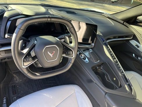 Used 2022 Chevrolet Corvette Stingray Coupe w/ 1LT image 7