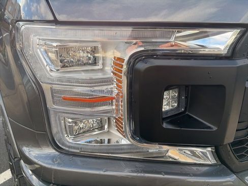 Used 2019 Ford F150 Platinum w/ Equipment Group 701A Luxury image 14