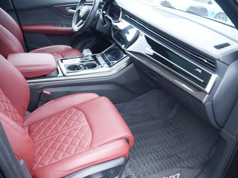 Certified 2023 Audi SQ7 Prestige w/ Prestige Package AWD/4WD image 27