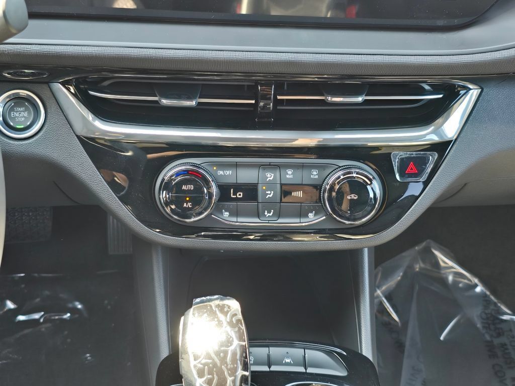 New 2026 Buick Envista Sport Touring w/ Convenience I Package FWD image 17