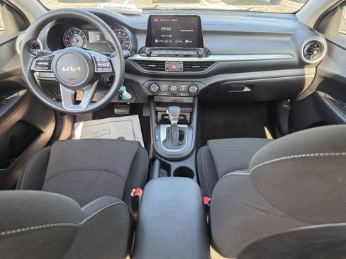 Used 2023 Kia Forte LXS FWD image 17