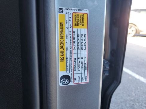Used 2024 Chevrolet Tahoe RST AWD/4WD image 30