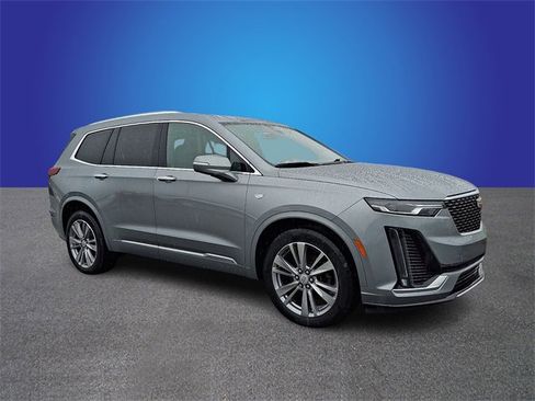 Certified 2023 Cadillac XT6 Premium Luxury w/ LPO, Floor Liner Package image 3