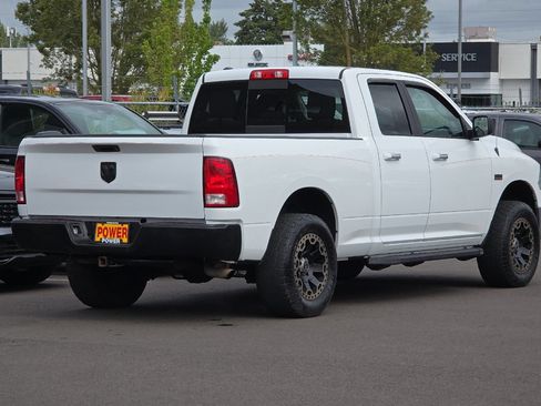 Used 2018 RAM 1500 Classic SLT AWD/4WD image 4