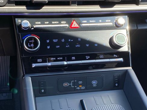 New 2026 Hyundai Santa Fe Calligraphy AWD/4WD image 18