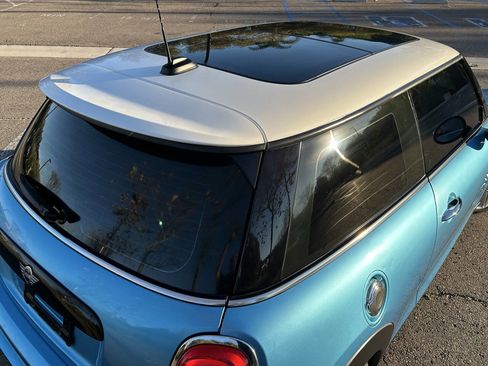 Used 2015 MINI Cooper S image 21